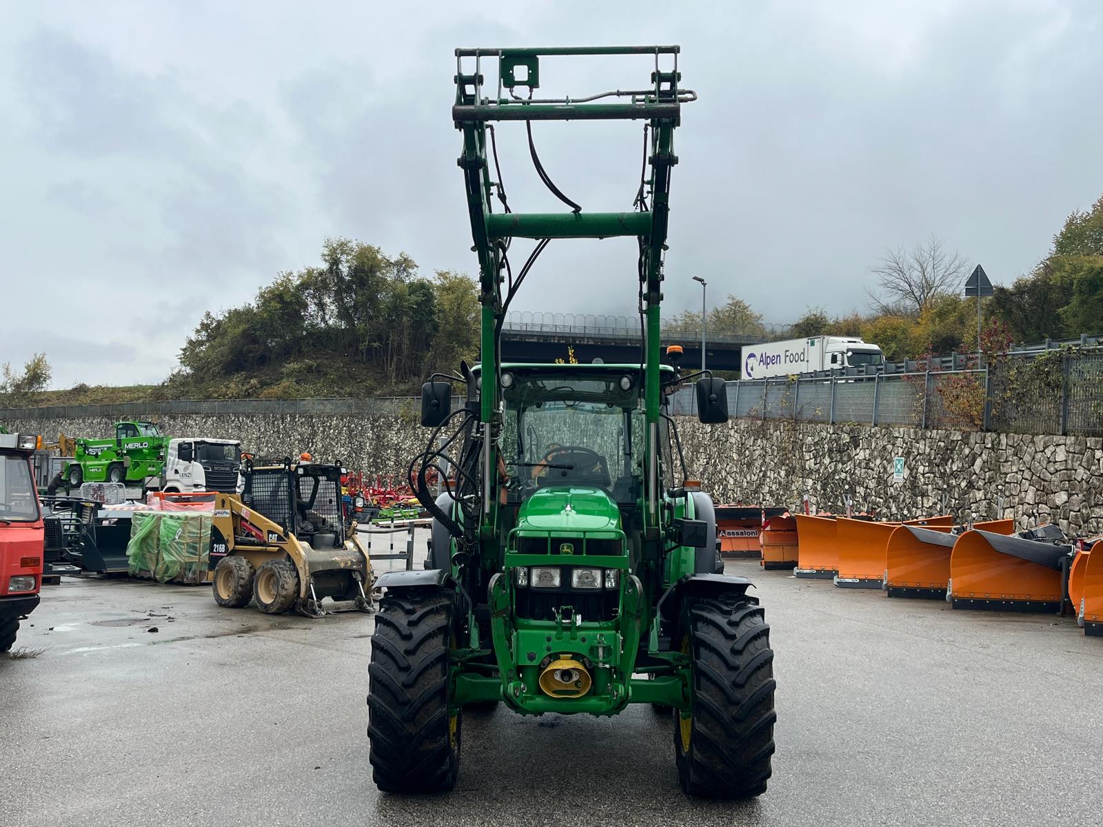 WhatsApp Image 2025-10-31 at 10.53.29 (1)