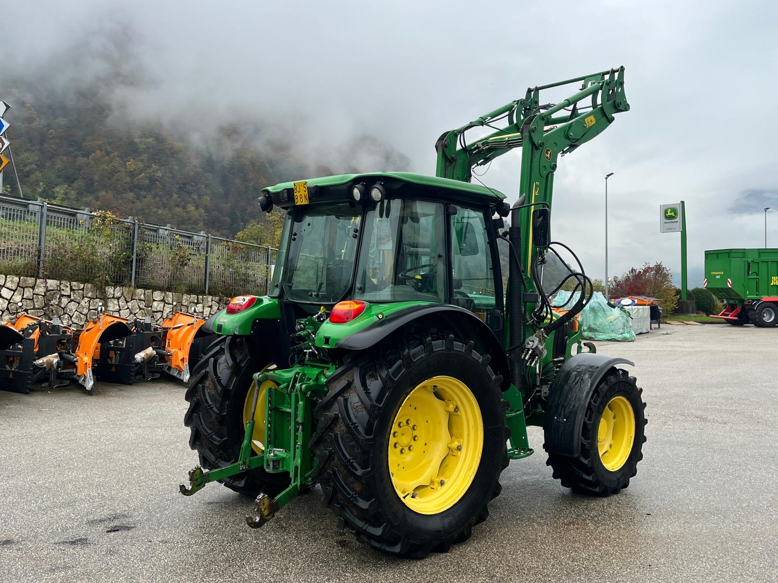 WhatsApp Image 2025-10-31 at 10.53.30 (1)