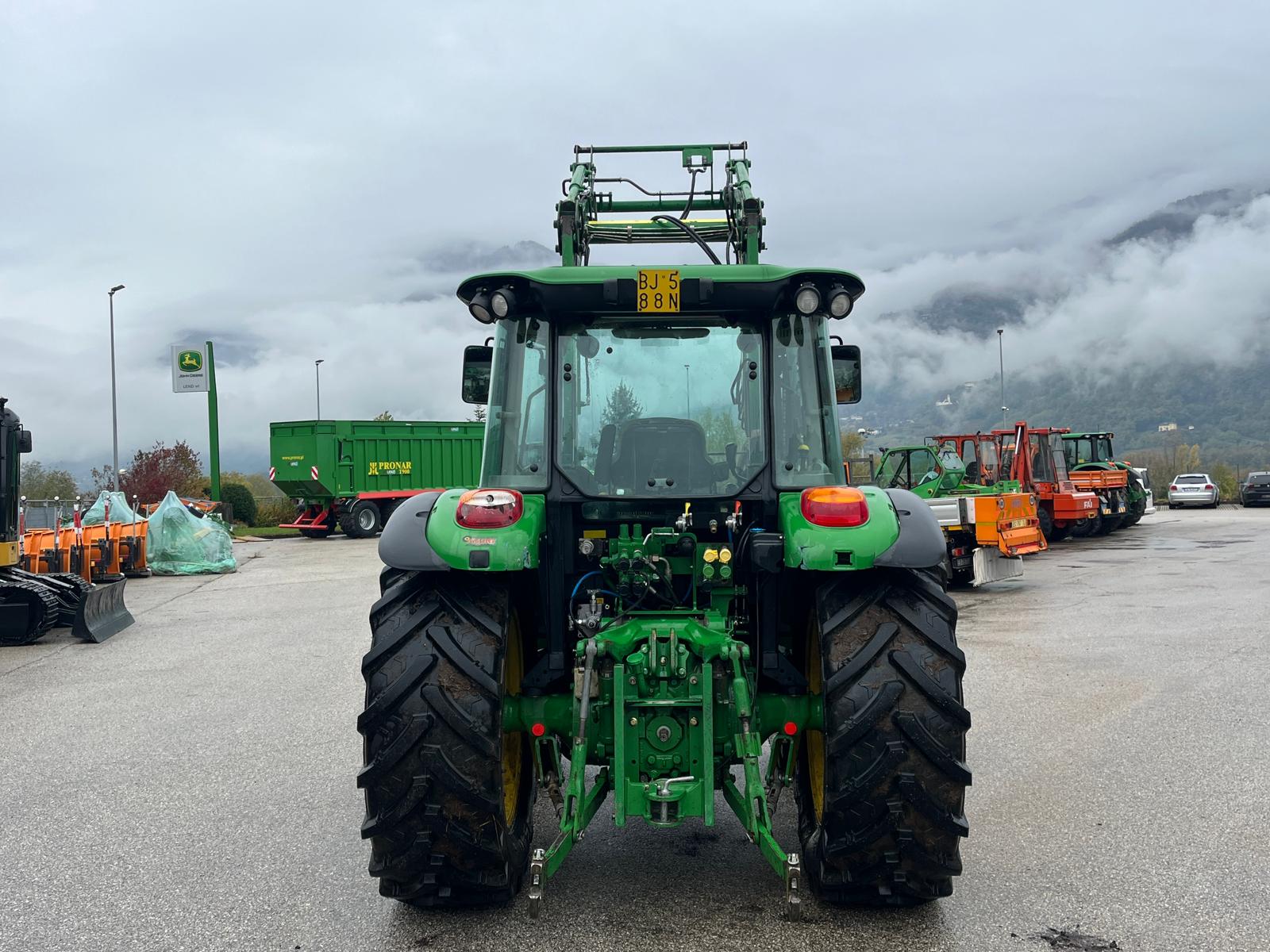 WhatsApp Image 2025-10-31 at 10.53.30 (2)