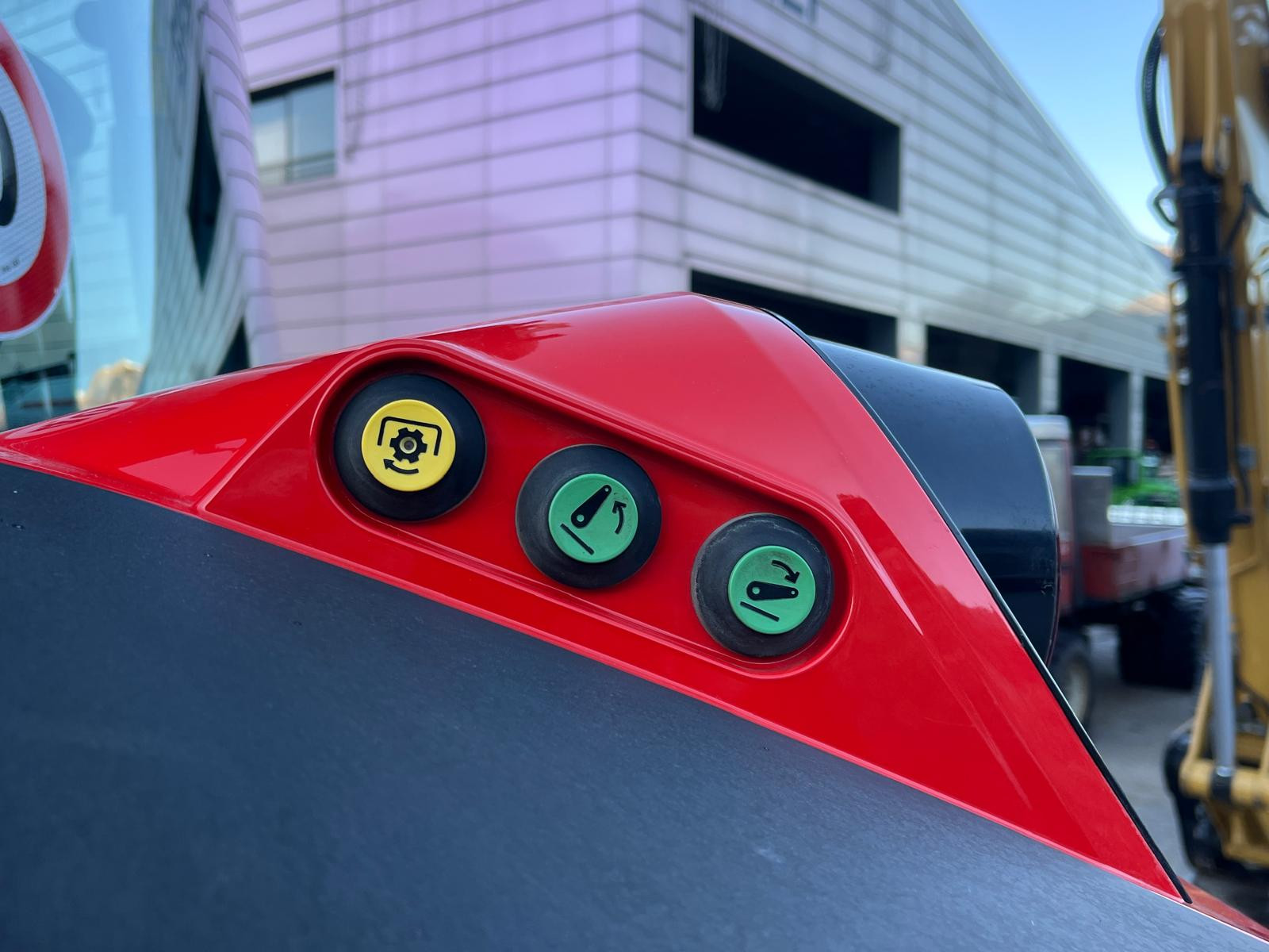 WhatsApp Image 2026-01-08 at 08.07.02 (10)