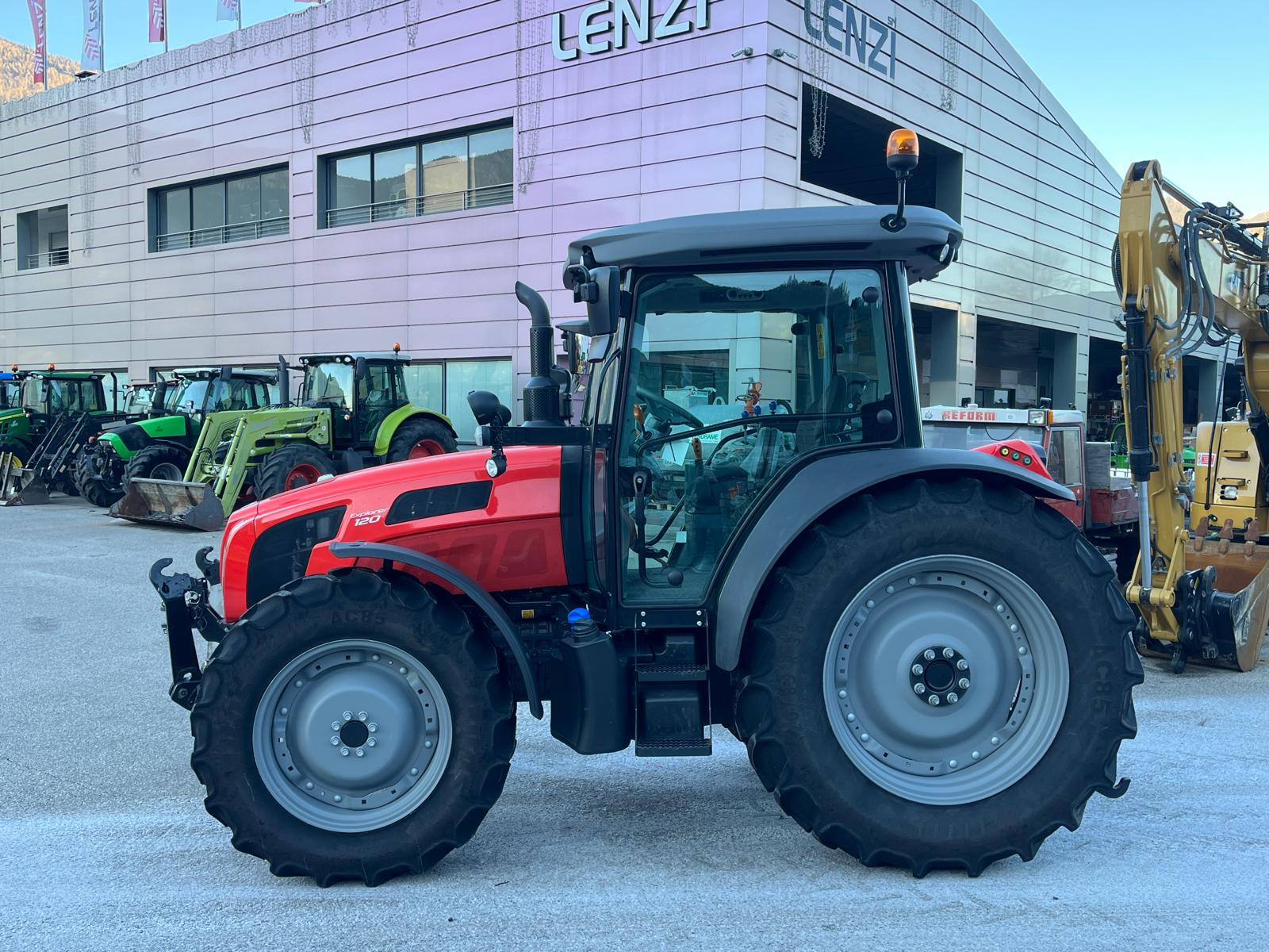 WhatsApp Image 2026-01-08 at 08.07.02 (11)