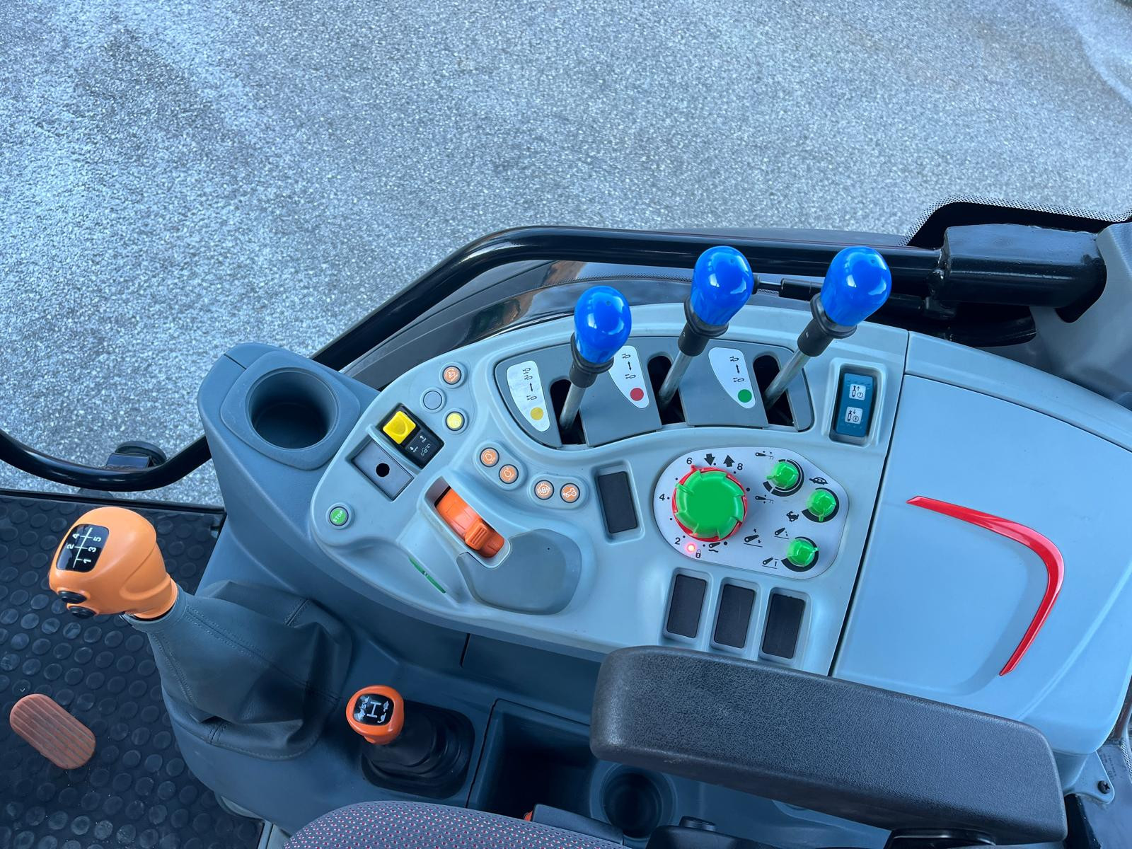 WhatsApp Image 2026-01-08 at 08.07.02 (13)