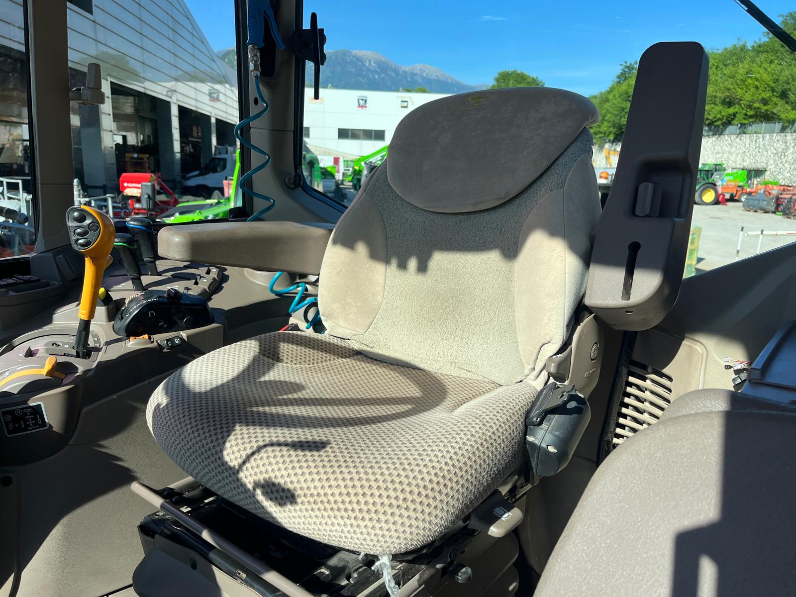 WhatsApp Image 2025-05-30 at 18.04.22 (7)