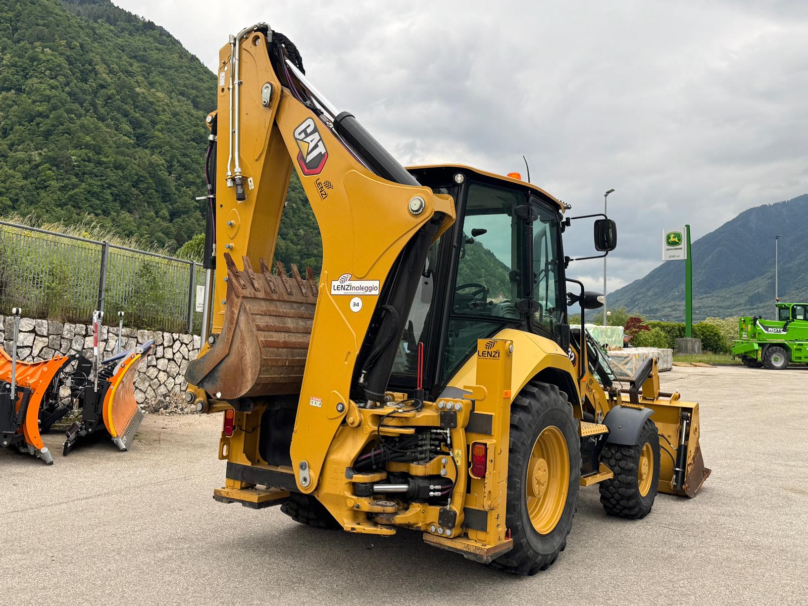 CAT 432 (11)