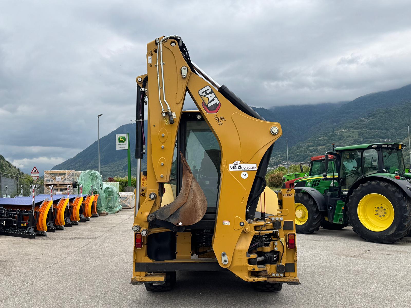 CAT 432 (12)