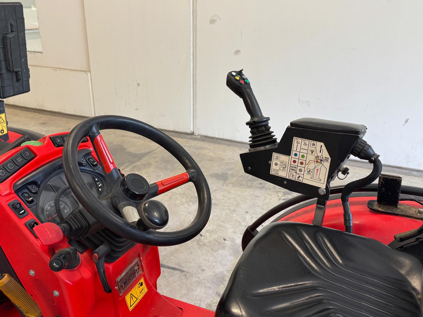 ANTONIO CARRARO SR 7600 INFINITY (8)