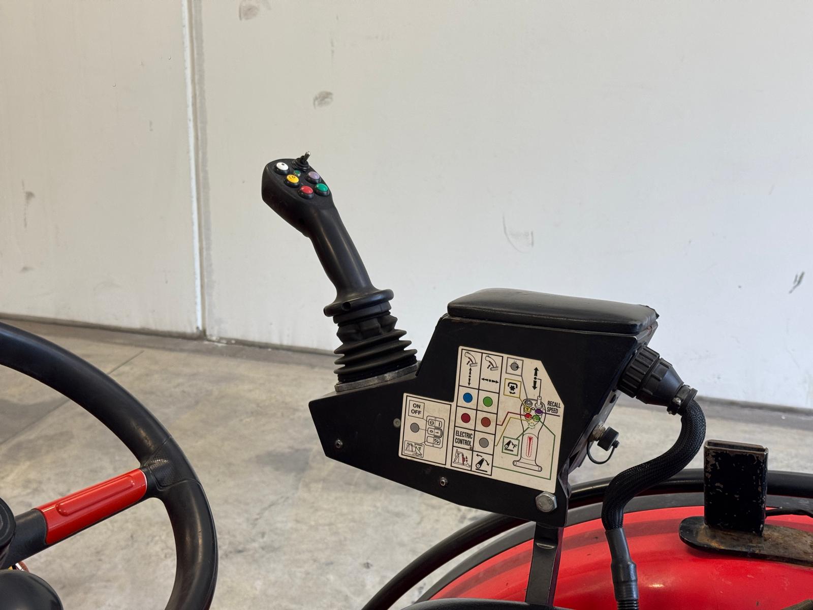 ANTONIO CARRARO SR 7600 INFINITY (9)