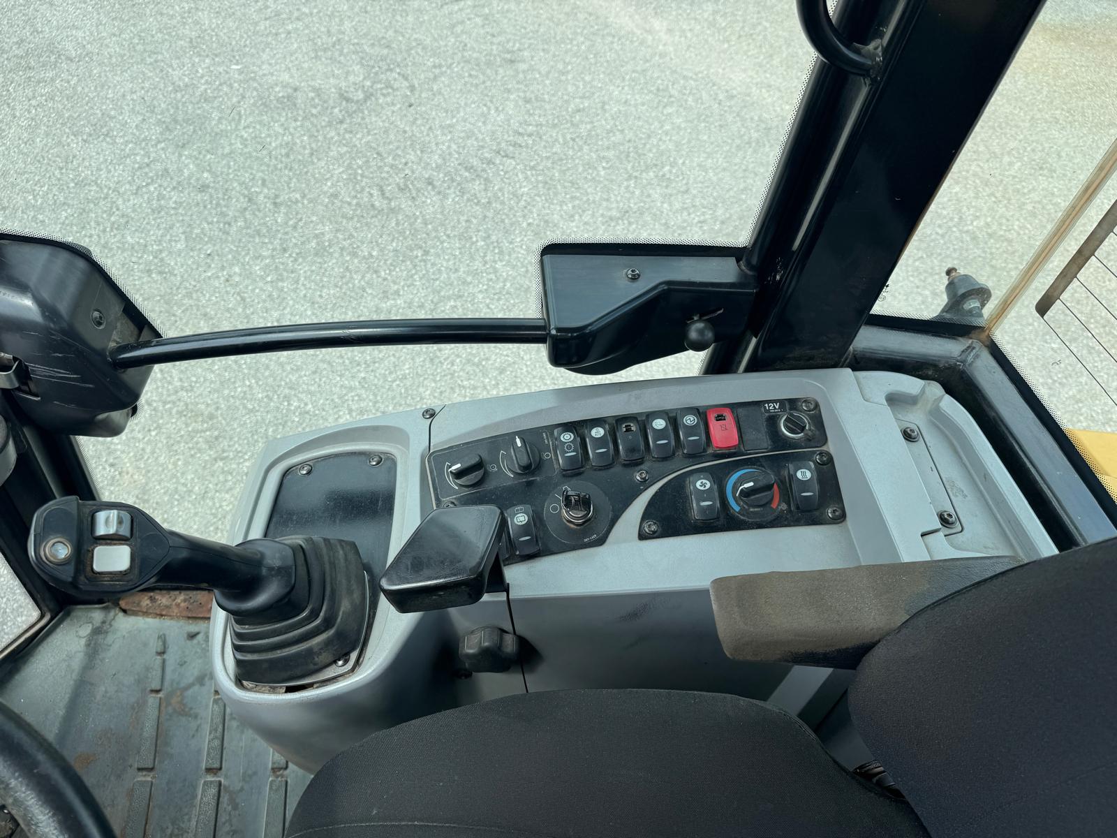 CAT 908 H (15)