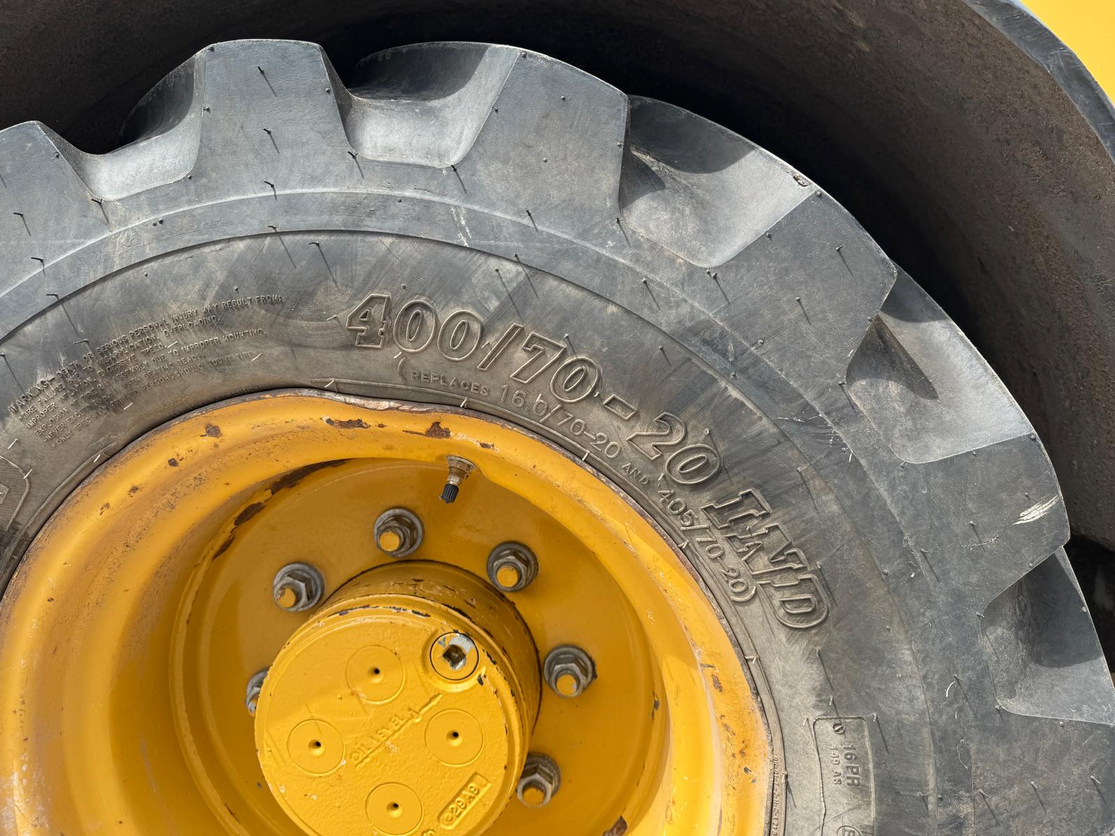CAT 908 H (9)